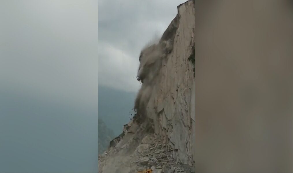 Officials begin rescue operation after pilgrims stranded due to landslide in northern India