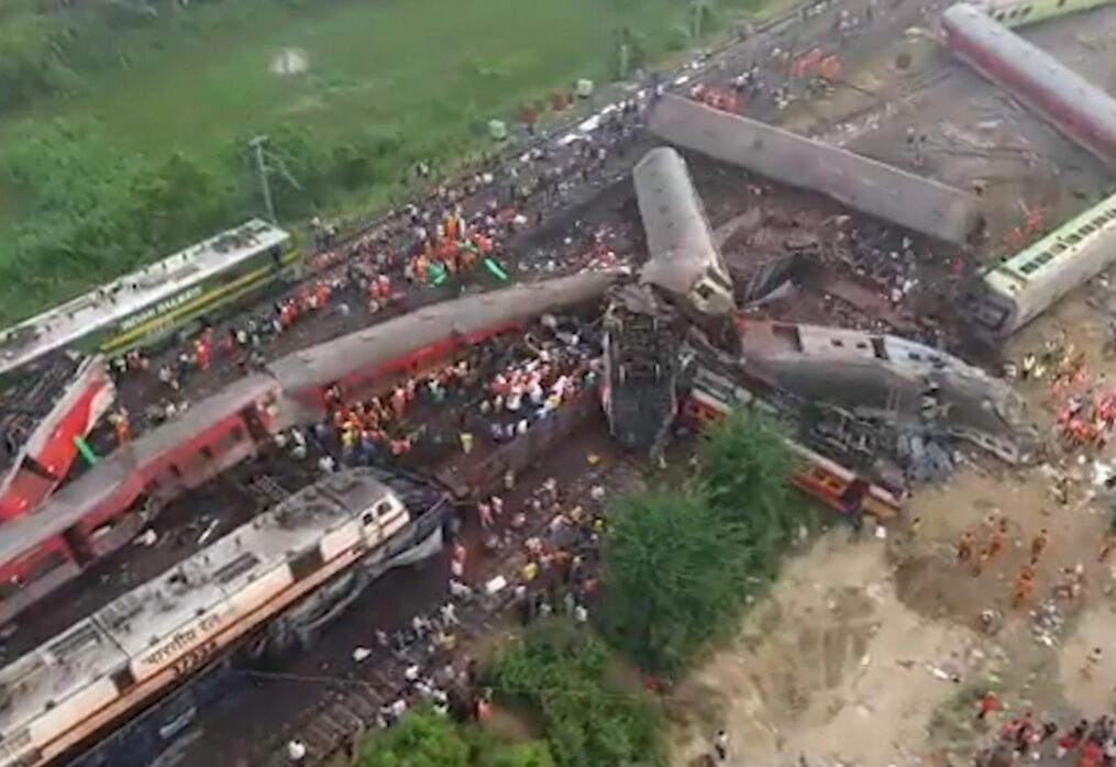 UPDATE: Several lives lost, many feared trapped as passenger train collides with coaches of overturned train in eastern India