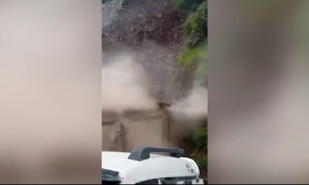 Landslide wreaks havoc at village in northern India