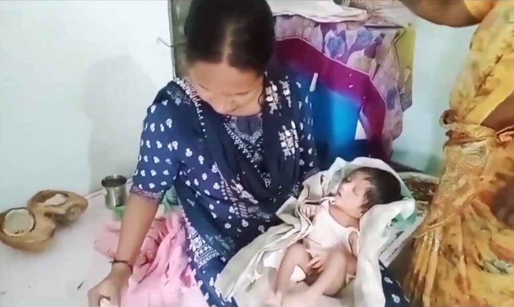 Unidentified person abandons baby boy in hospital in southern India