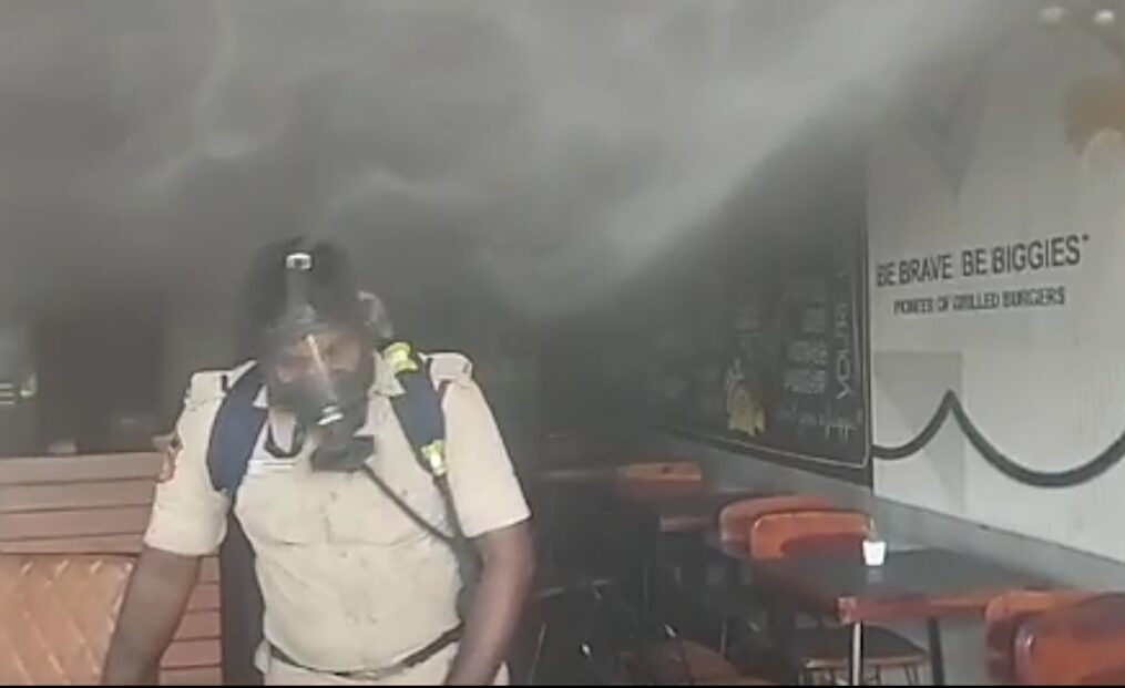 Massive fire breaks out at eatery in southern India