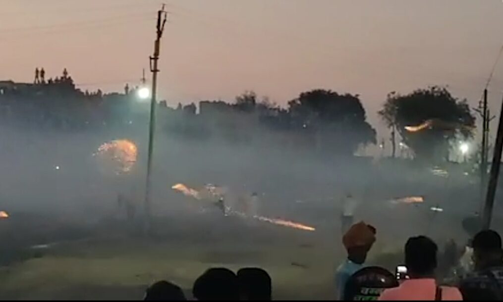 Traditional ‘Hingot’ war breaks out at people hurl fireballs at each other post Diwali in central India