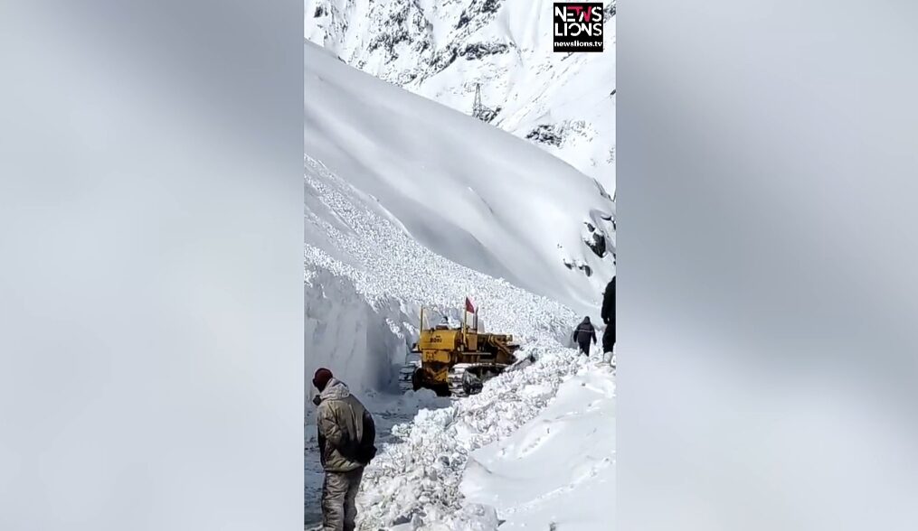 Snow clearance efforts persist following multiple avalanche strikes in northern India