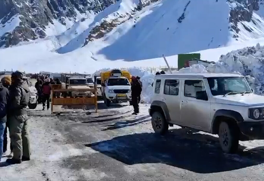 Traffic on major highway restored after being closed for a week due to avalanche in northern India