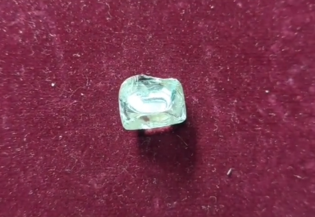 Tribal laborer strikes gold with 19.22-carat diamond discovery in central India